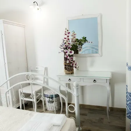 Konukevi Vecchia Fattoria 3*